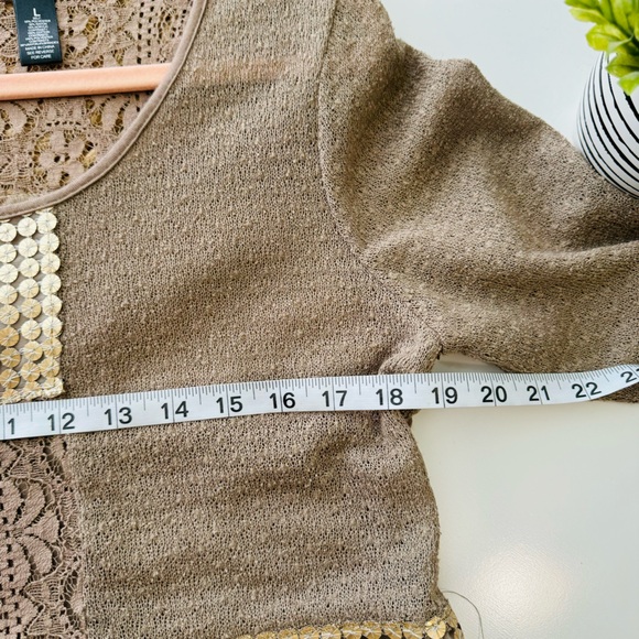 BKE womens Brown/Gold Lace Long Sleeve Blouse Size Large - Picture 5 of 9